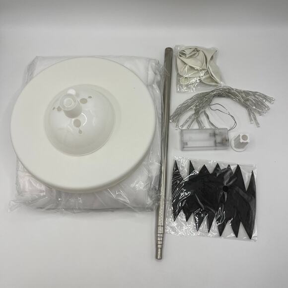 5.5ft Front Yard Ghost Standing Prop Halloween Decoration - Picture 5 of 5